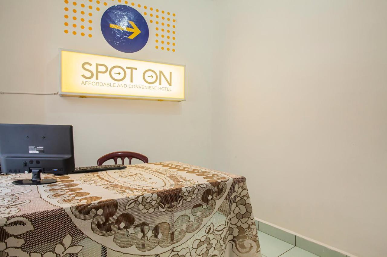 Spot On 2824 Hotel Permata Tongging Exteriör bild